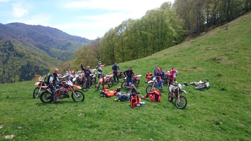 Complex Transalpina Lac Войняса Екстериор снимка