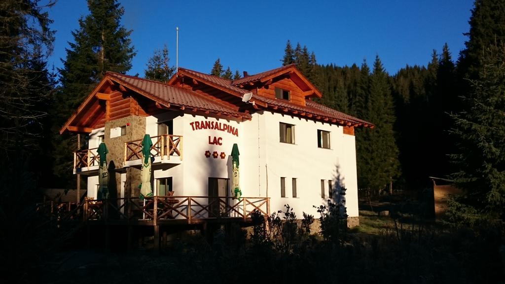 Complex Transalpina Lac Войняса Екстериор снимка
