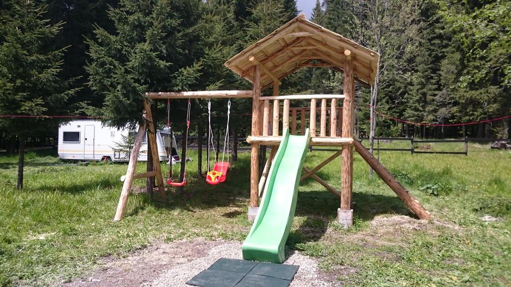 Complex Transalpina Lac Войняса Екстериор снимка
